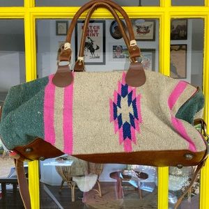 Raj duffel bag with leather straps